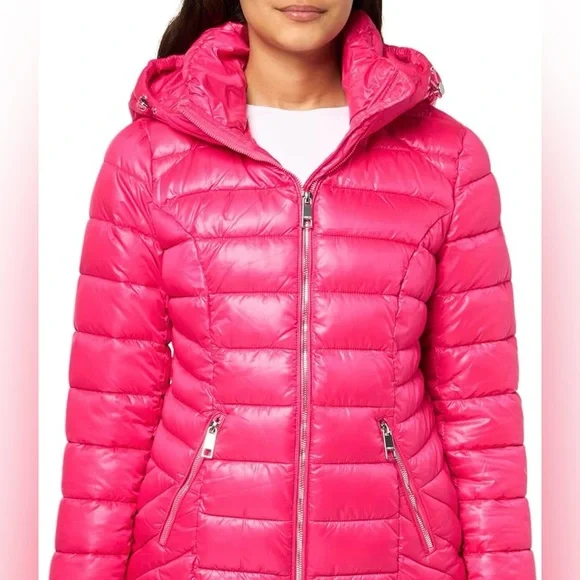 Guess NWT Stunning Show Stopping Hot Barbie Pink Mid-Length Puffer Hooded Coat - Picture 2 of 13